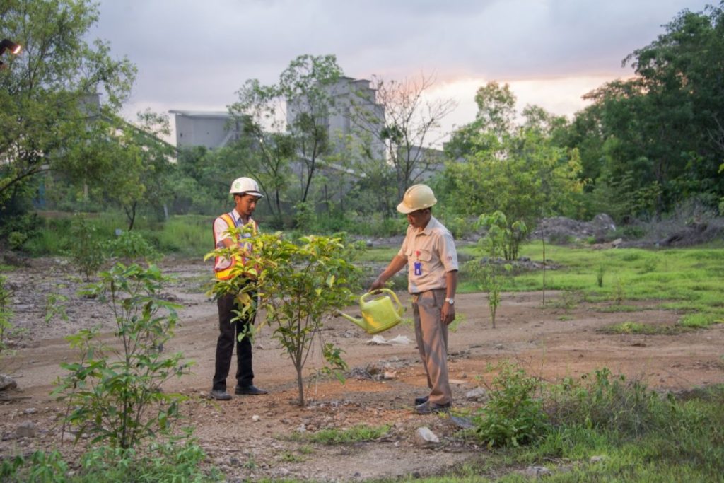 Isu Lingkungan Dan Tanggung Jawab Sosial Perusahaan Tambang