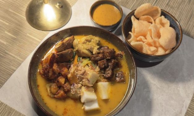 Kreasi Olahan Ketupat: Dari Opor Hingga Sajian Modern