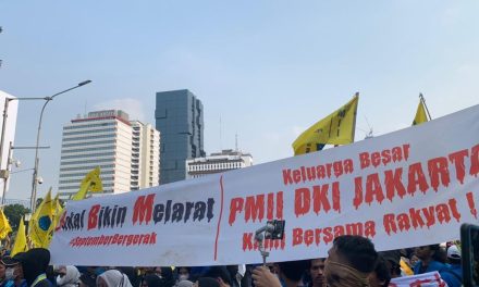 Harga BBM Naik, Mahasiswa Turun Ke Jalan Sampaikan Aspirasi