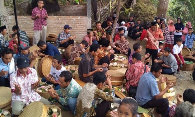 Peran Agama Membentuk Karakter Dan Keharmonisan Sosial
