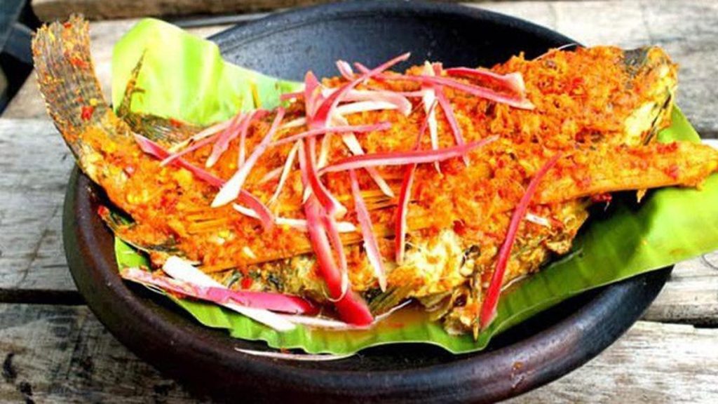 Makanan Khas Batak Yang Wajib Dicoba Dari Arsik Hingga Ombus