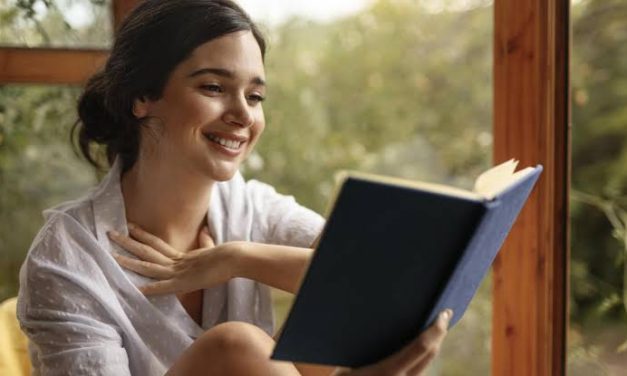 Manfaat Membaca Buku Bagi Pengembangan Diri Dan Karier
