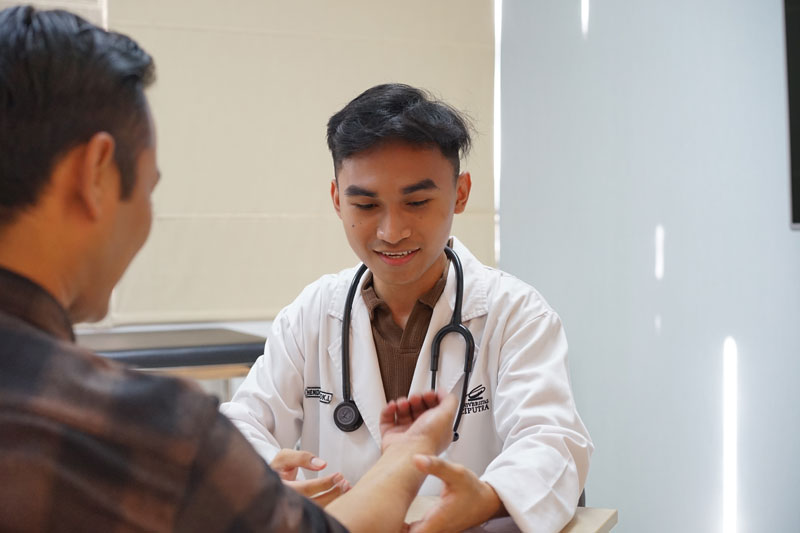 Pendidikan Kedokteran Indonesia: Kuliah Hingga Menjadi Dokter