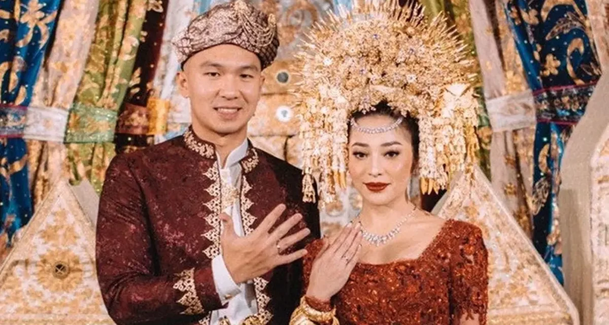 Menikah Adat Padang: Keunikan Tradisi Pernikahan Minangkabau
