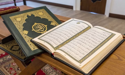 AlQuran: Kandungan, Sejarah, Dan Perannya Bagi Umat Islam