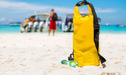 Cara Menikmati Wisata Pesisir Dengan Tetap Peduli Lingkungan