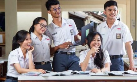 Kuliah Setelah SMA: Memilih Jurusan Dan Lingkungan Pendidikan