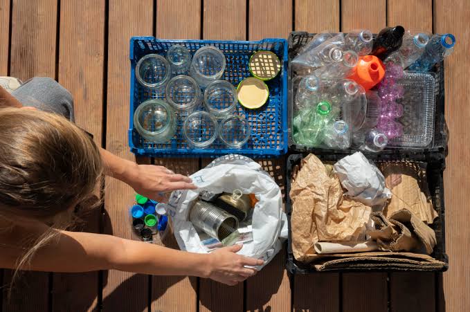 Mengurangi Sampah Plastik: Kebiasaan Bisa Dimulai Dari Rumah